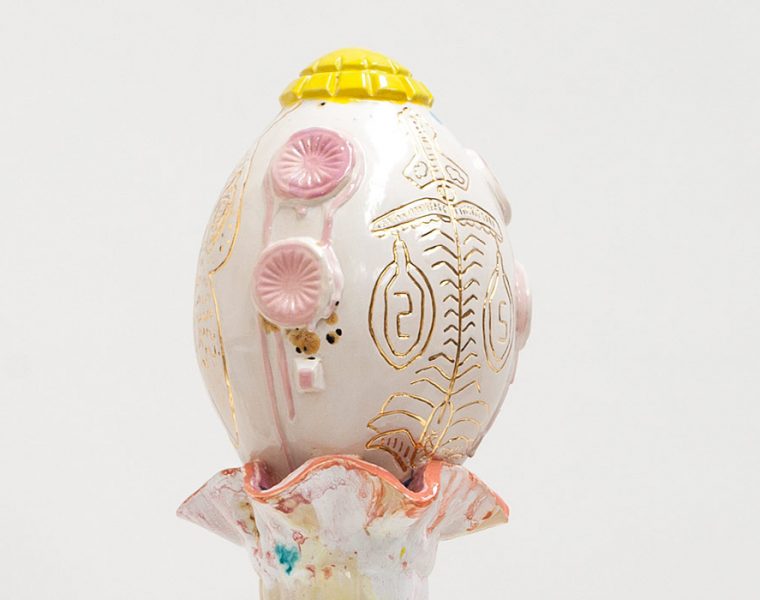 Monika Grabuschnigg, Bubbleshooter, 2016. Glazed Earthenware, gold luster and resin, 104 x 46 x 31 cm
